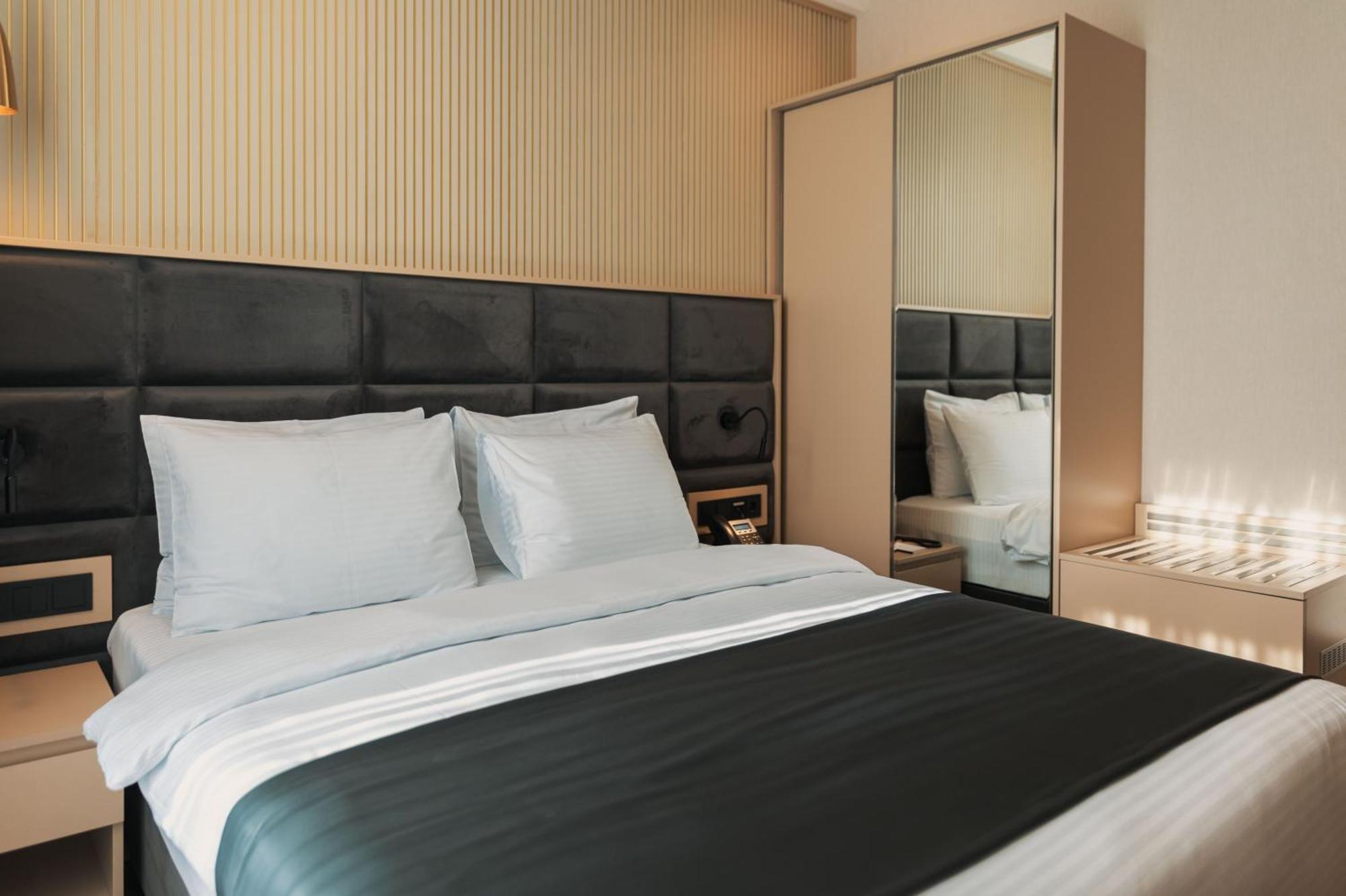 Hotel Monday By Dnt Group Tbilisi Eksteriør bilde