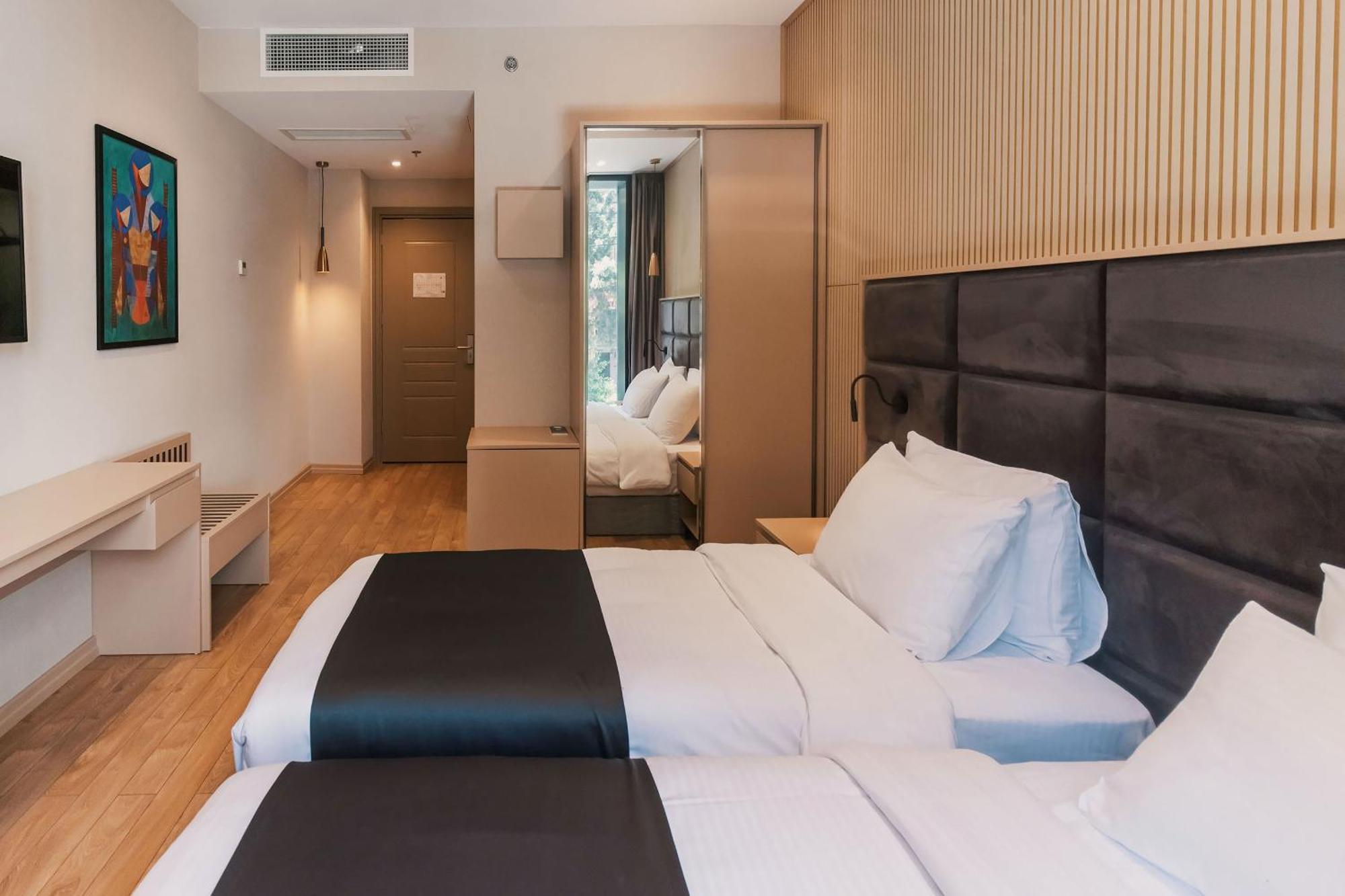 Hotel Monday By Dnt Group Tbilisi Eksteriør bilde